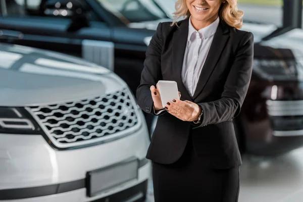 What to Expect When Visiting a Car Dealership