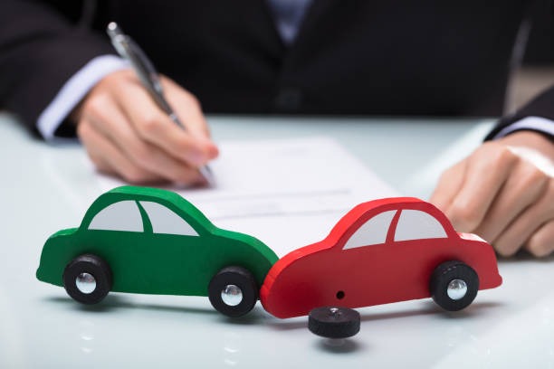 Expert Insurance Adjusters Guide to Winning Bigger Insurance Claims