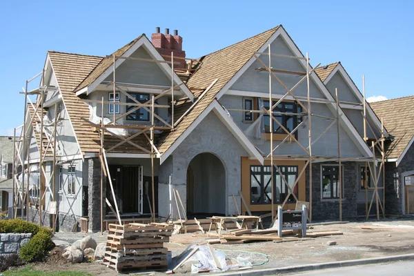 Roofing Contractor Experts Delivering Superior Roof Performance