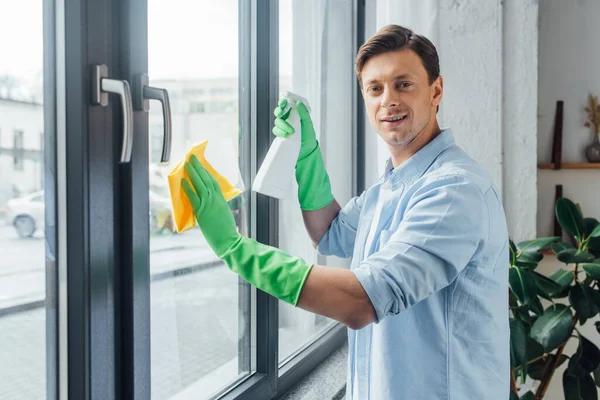Professional Window Cleaning Near Me for Homes and Offices