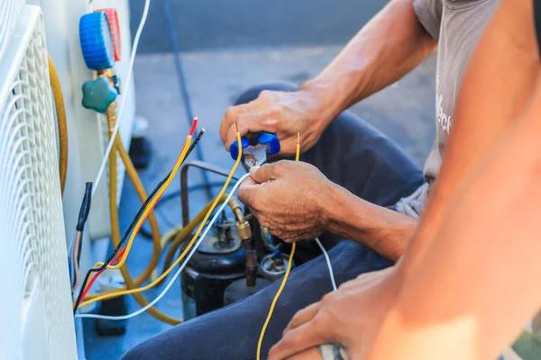 When to Call for Air Conditioning Repair Panama City Service
